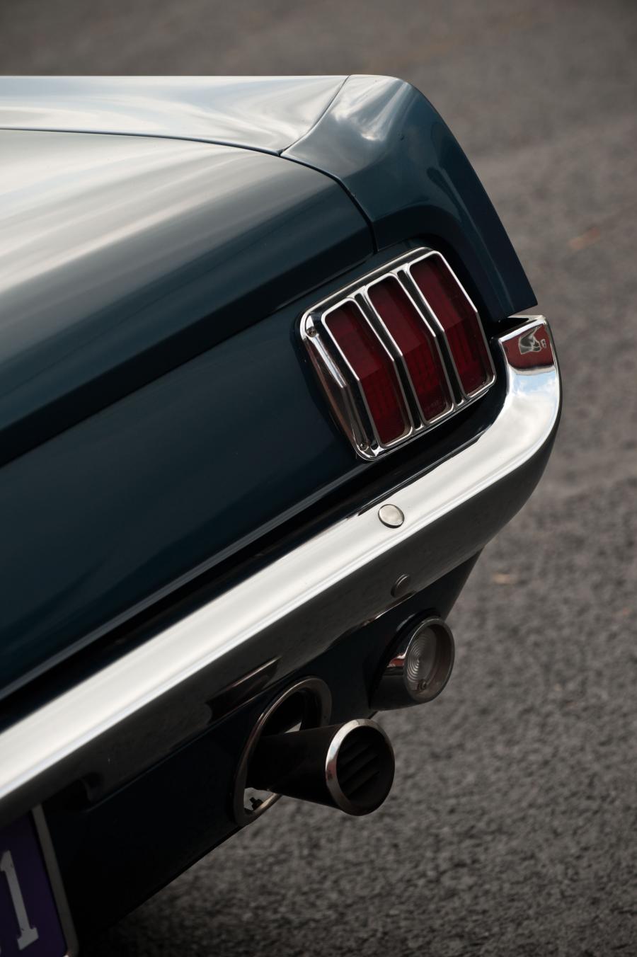  Ford Mustang 289 K-Code Convertible 1965 года  (фото 5 из 20)